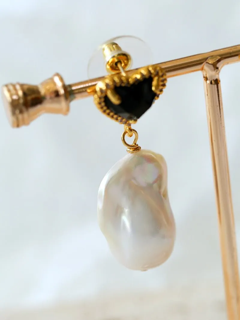 Black Heart-shaped Baroque Pearl Earrings