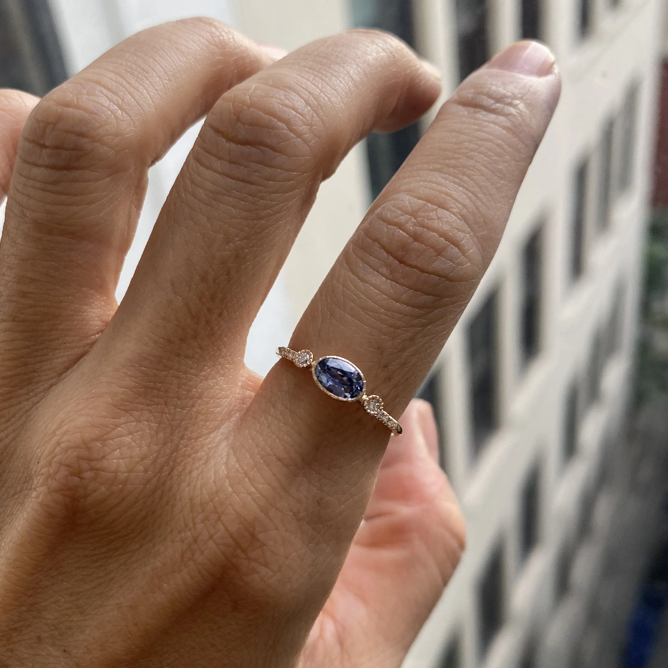 Ceylon Sapphire Dew Equilibrium Ring