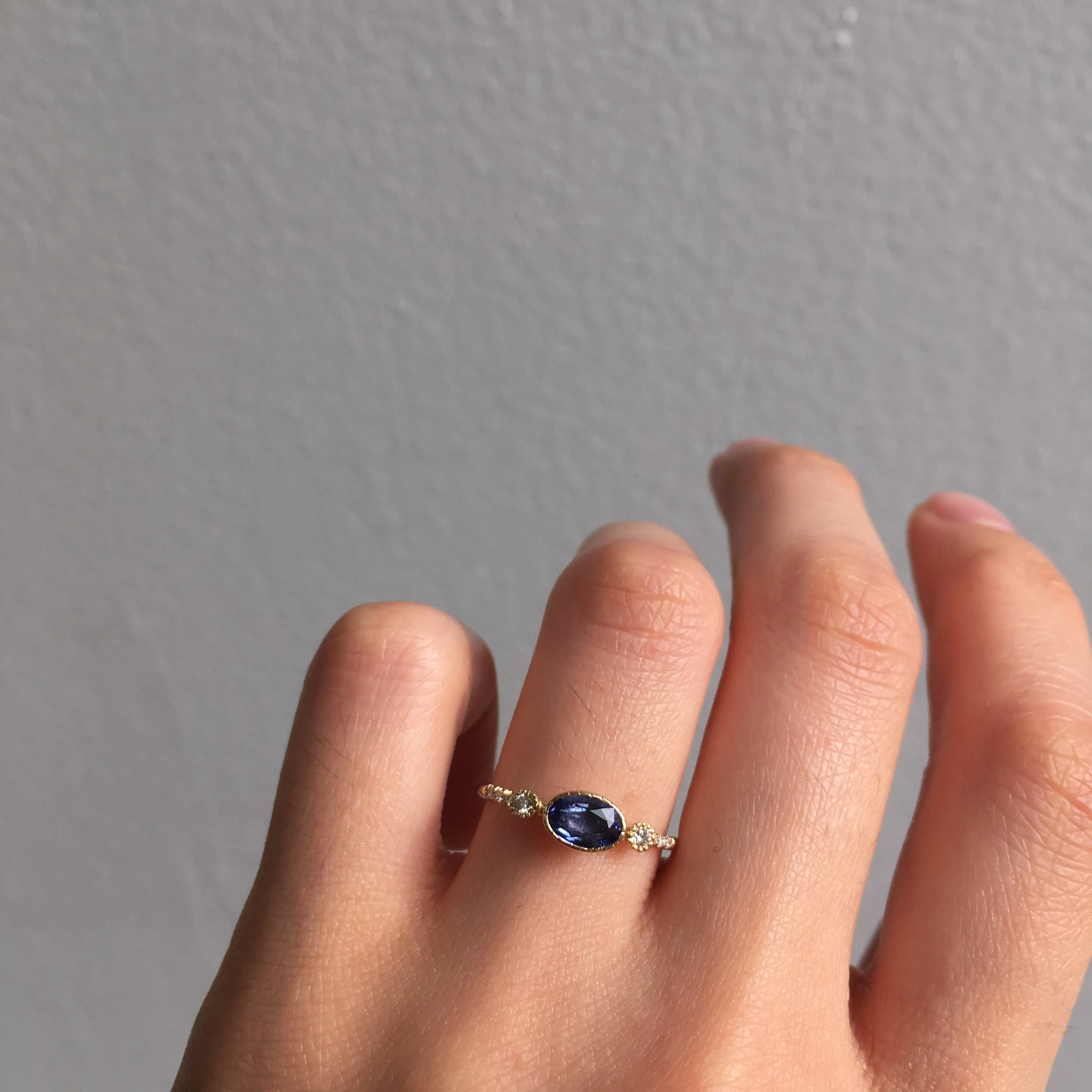 Ceylon Sapphire Dew Equilibrium Ring