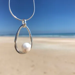 Endless Summer Pearl Pendant