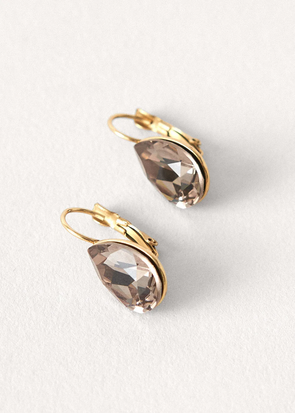 FRANKIE GOLD GILDED CRYSTAL EARRING - TAUPE