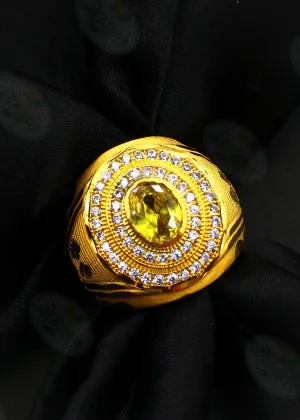 OPULENT GOLDEN RING