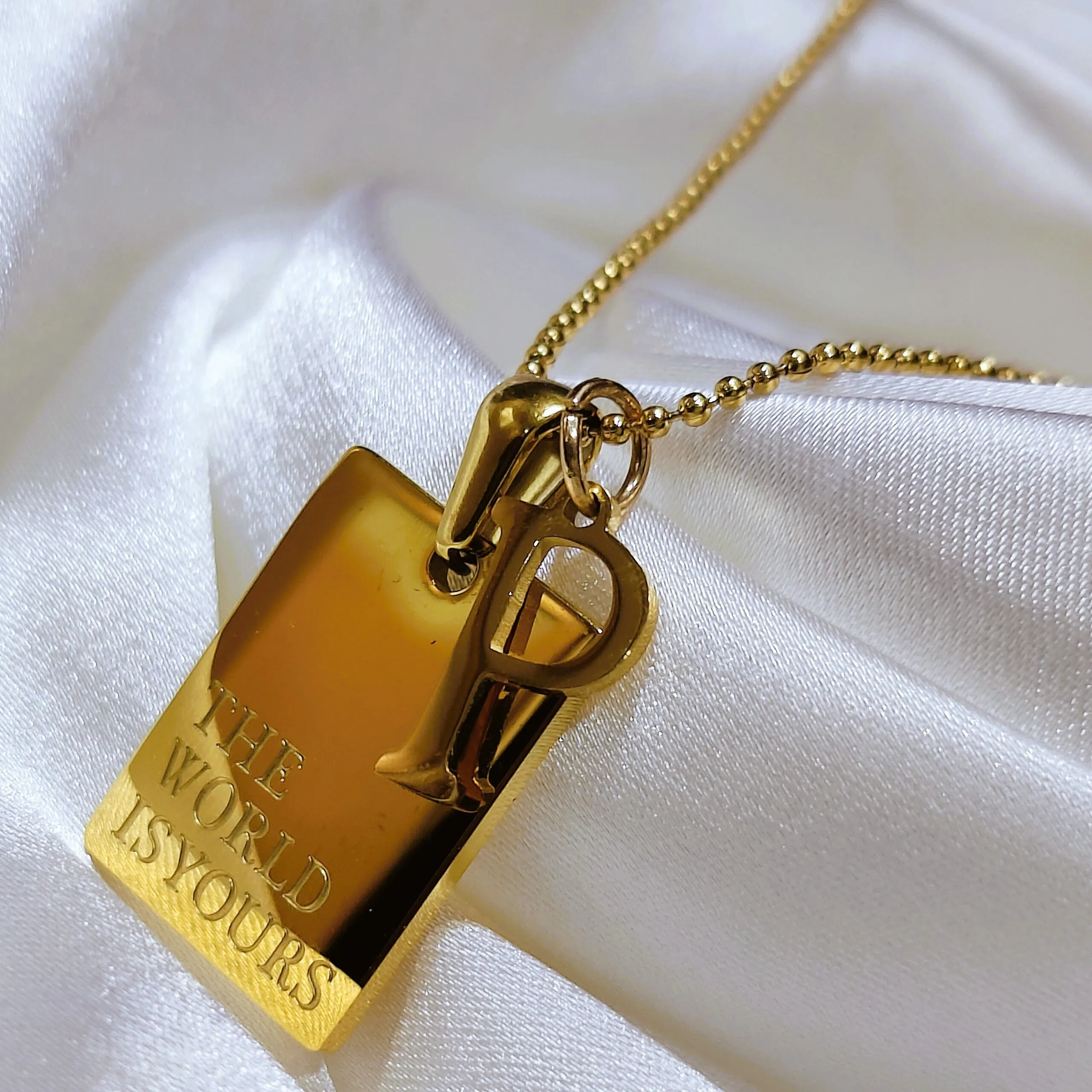 Personalized Timeless Chip Pendant