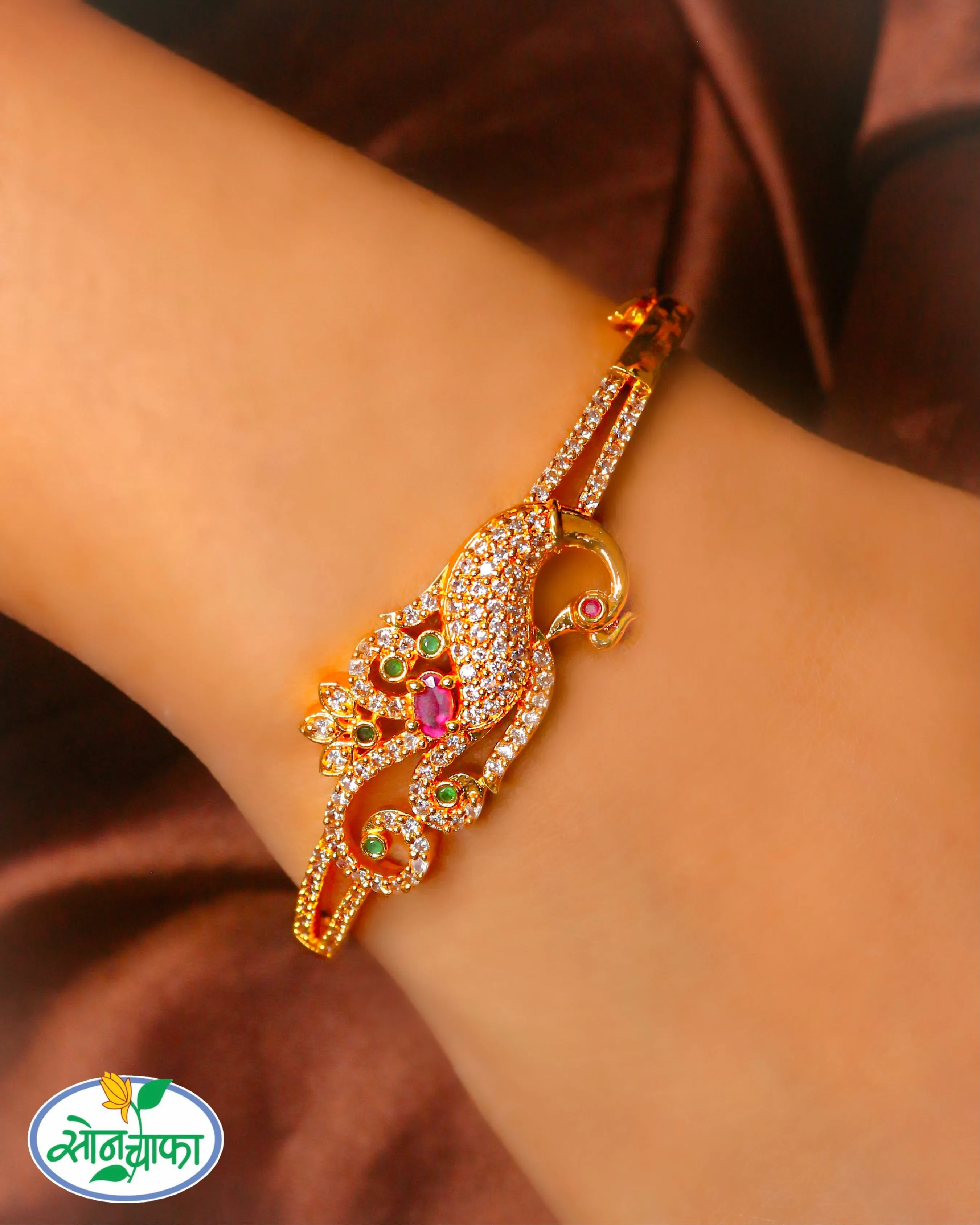 STYLISH PEACOCK BRACELET